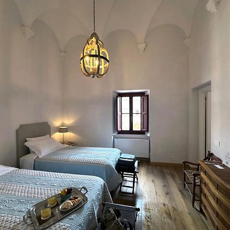 Abbazia Santa Maria Del Bosco Pension Contessa Entellina Buitenkant foto
