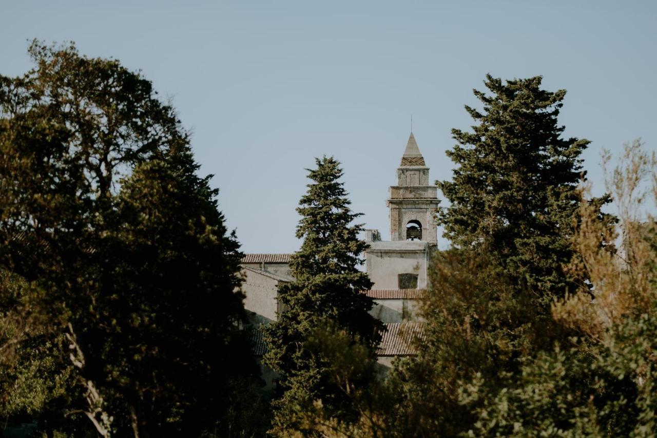 Abbazia Santa Maria Del Bosco Pension Contessa Entellina Buitenkant foto