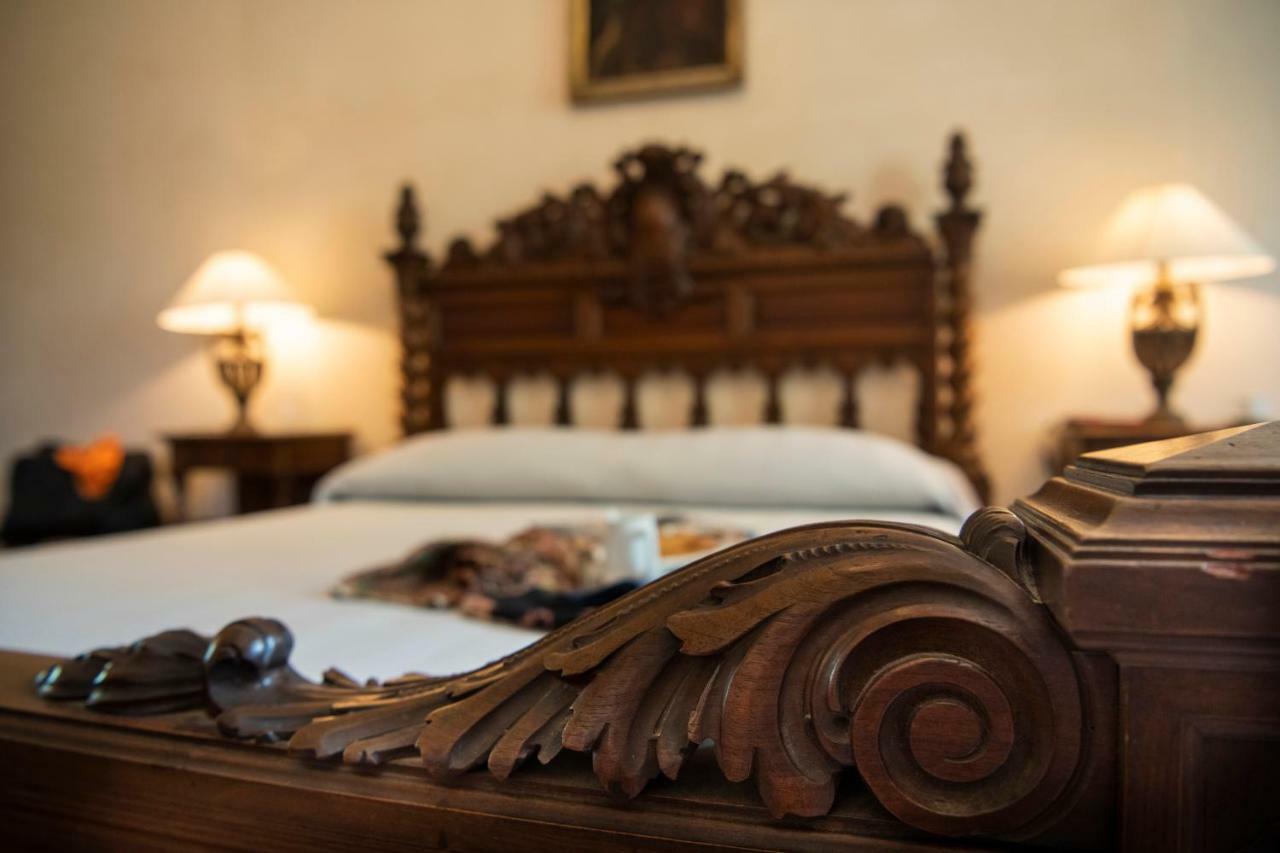 Abbazia Santa Maria Del Bosco Pension Contessa Entellina Buitenkant foto