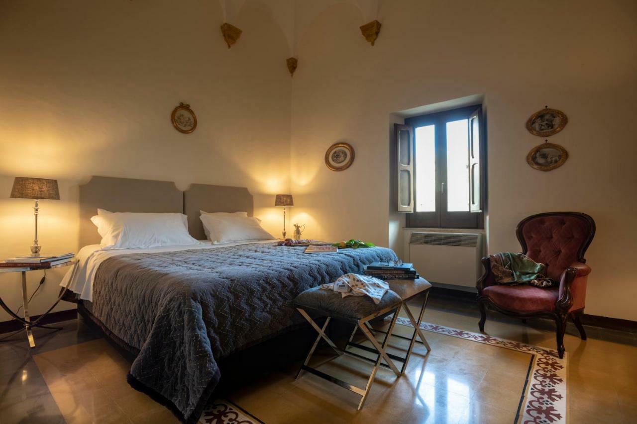 Abbazia Santa Maria Del Bosco Pension Contessa Entellina Buitenkant foto