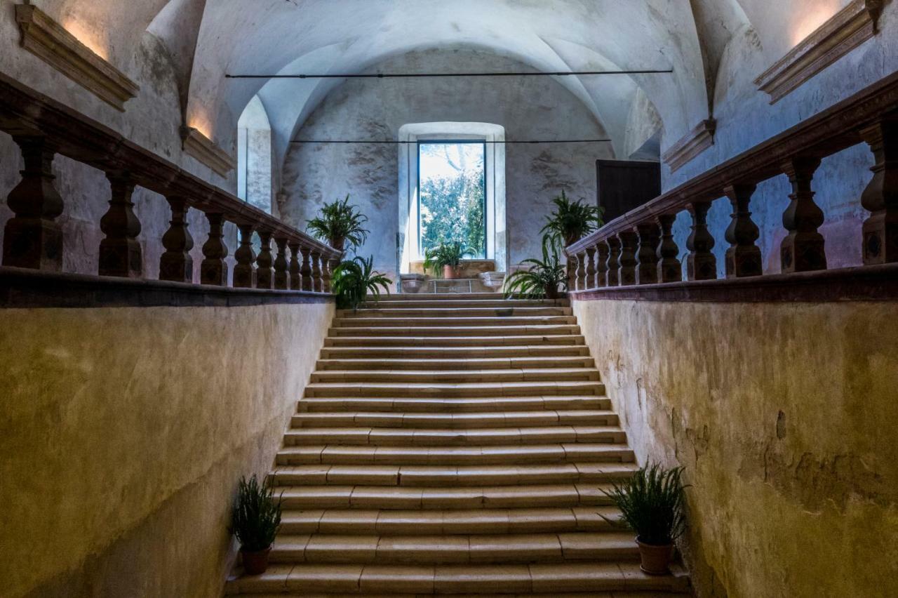 Abbazia Santa Maria Del Bosco Pension Contessa Entellina Buitenkant foto